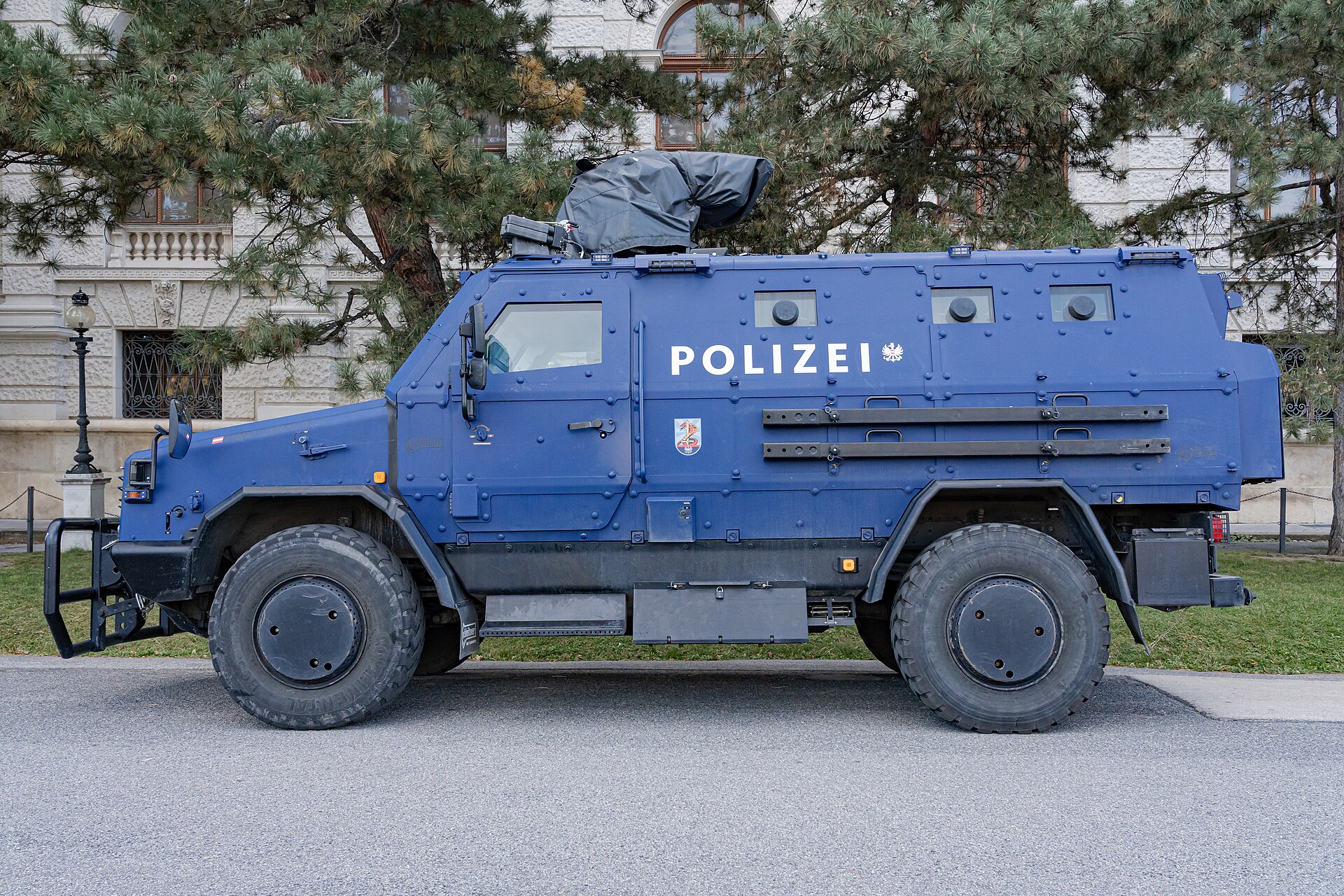 EKO Cobra 2