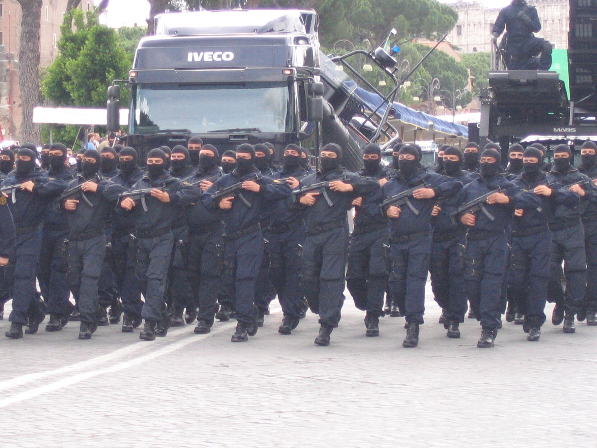 GIS (Carabinieri) 2