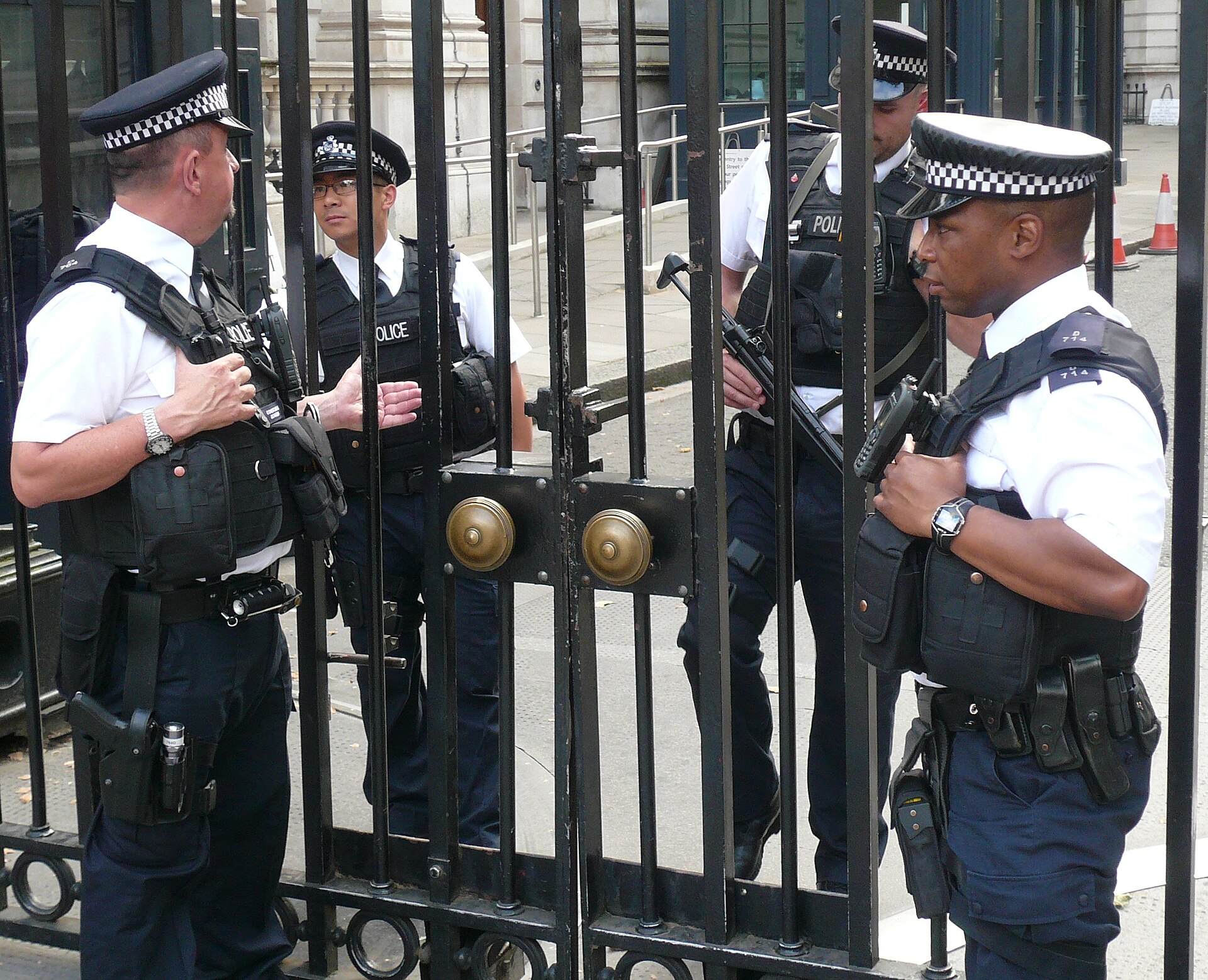 SCO19 (Met Police) 1